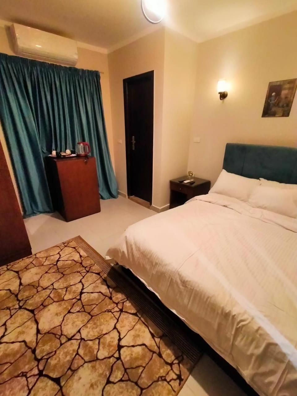 Pyramids Way Inn Kafret el-Gabal Buitenkant foto